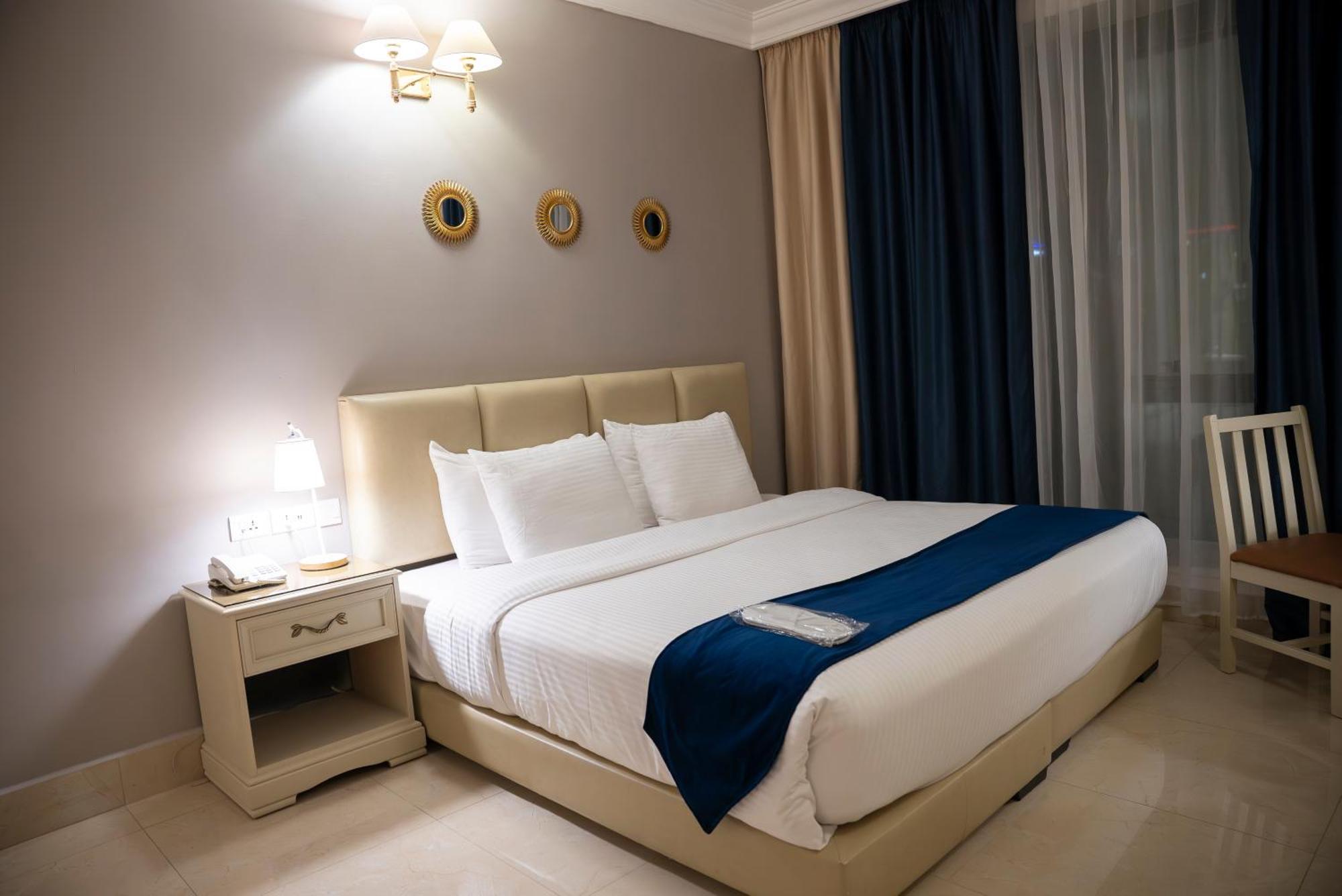 Amman West Luxury Hotel Exterior foto