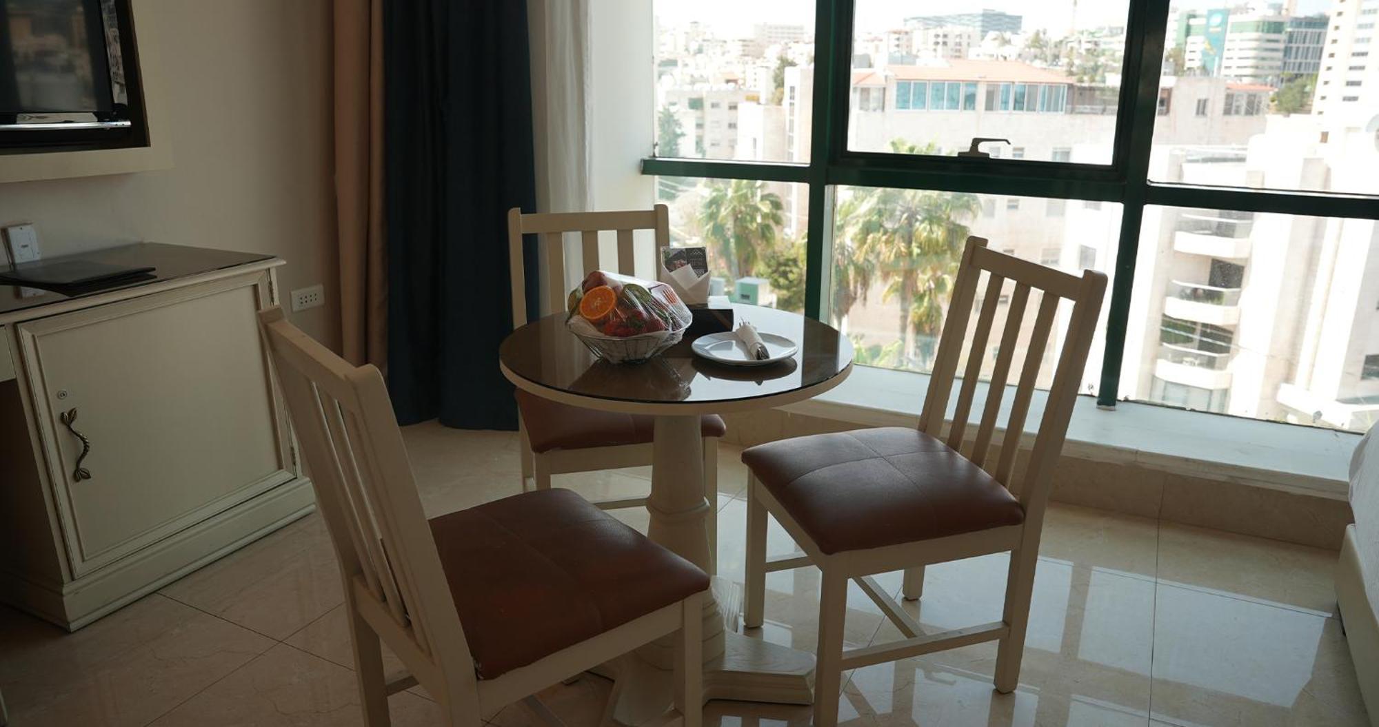 Amman West Luxury Hotel Exterior foto